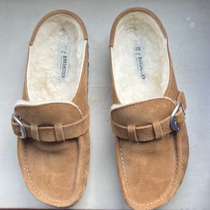 Birkenstock Shearling Buckley slide